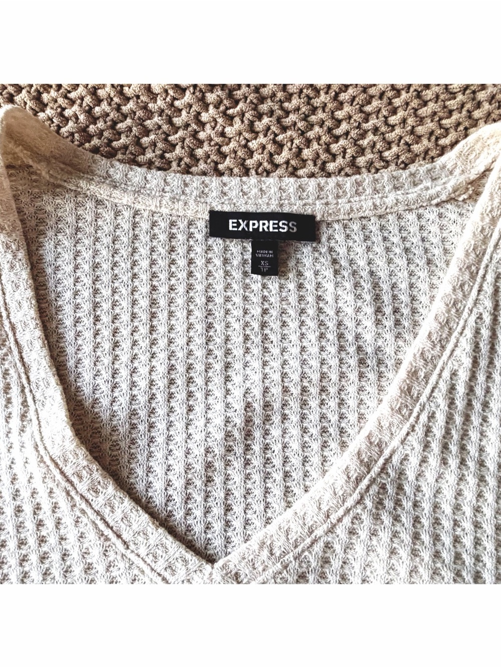 Express Shirt - Picture 3 of 4